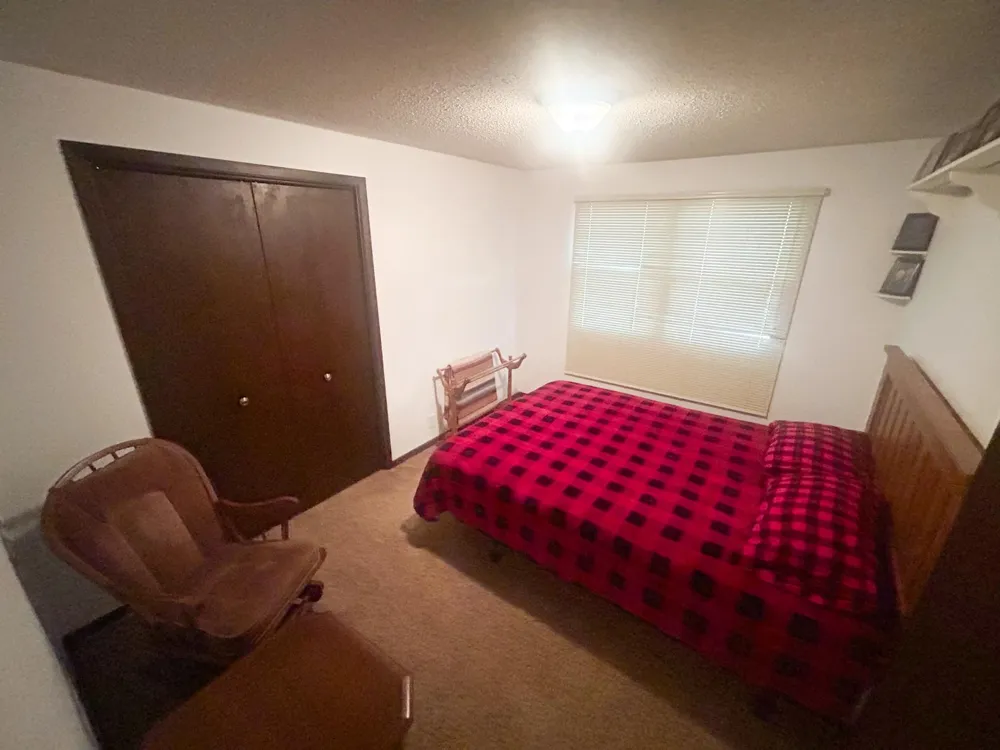 962 Miles Drive Worthington, MN 56187