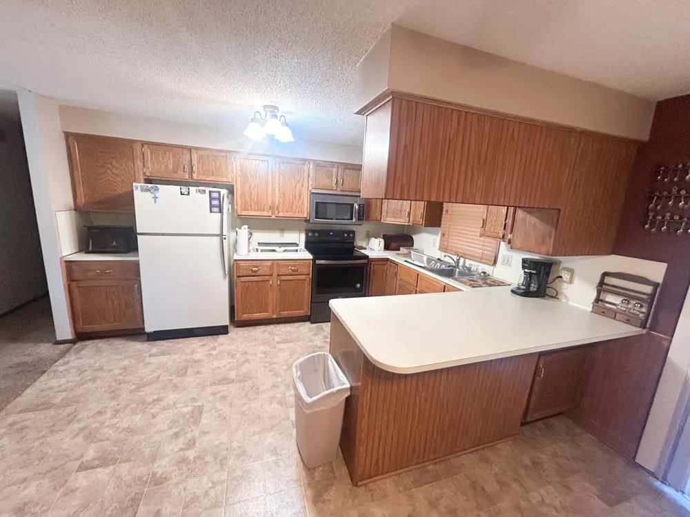 962 Miles Drive Worthington, MN 56187