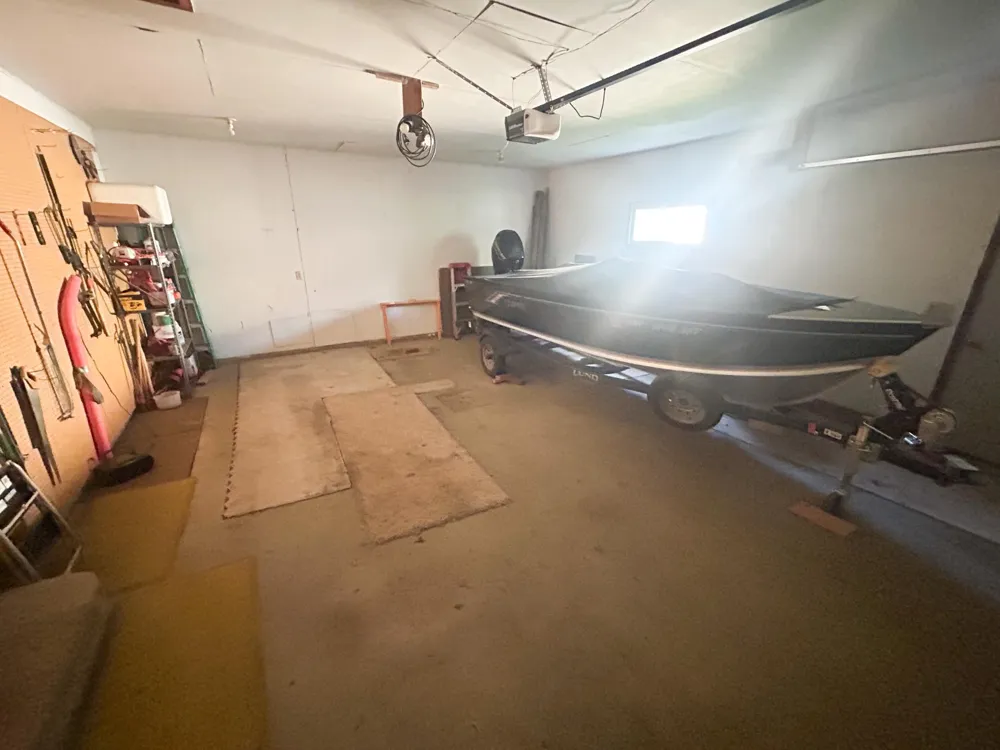 962 Miles Drive Worthington, MN 56187