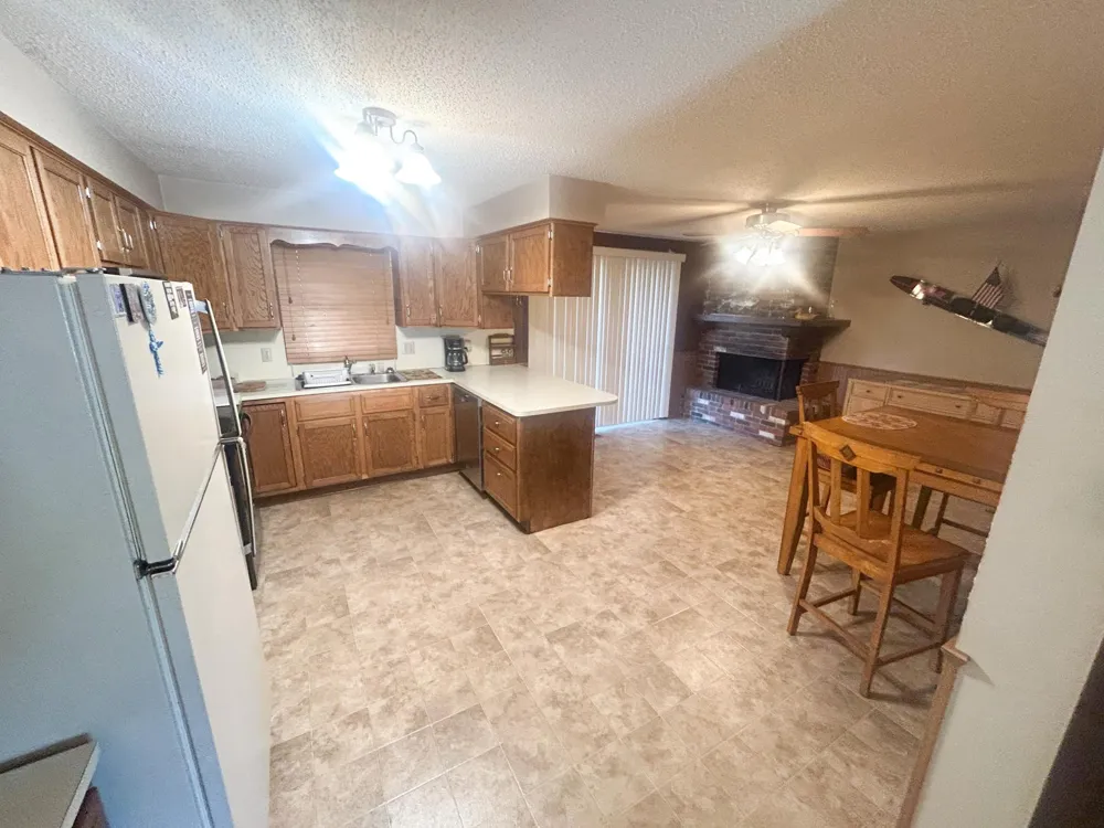 962 Miles Drive Worthington, MN 56187