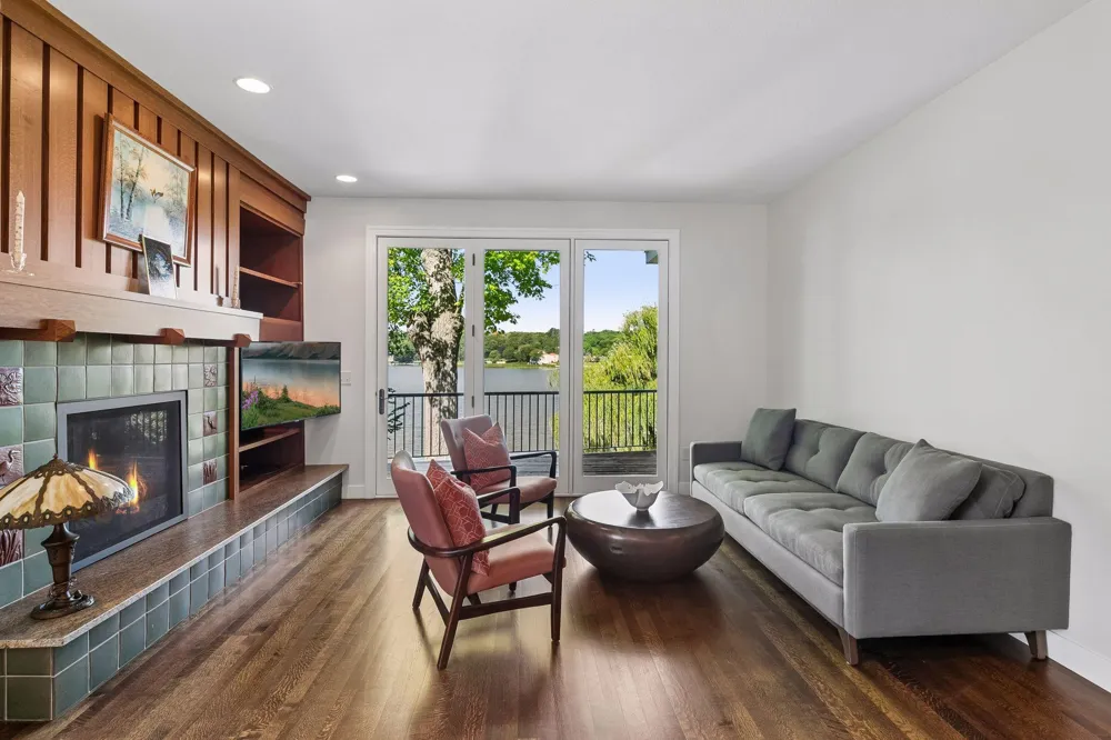 1161 Elmwood Avenue Orono, MN 55364