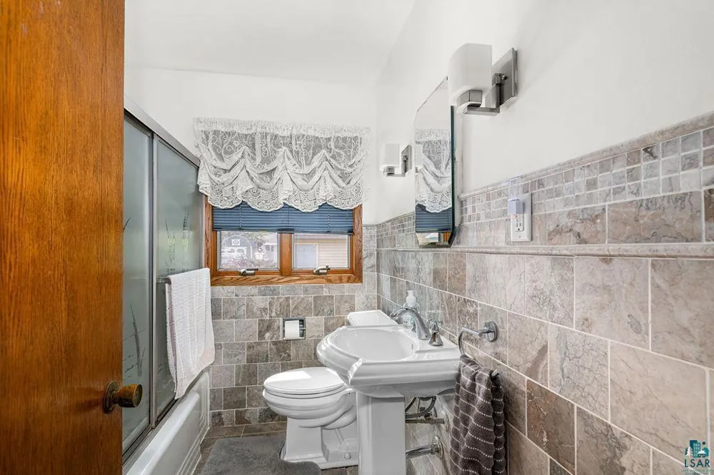 1724 E 3rd Street Superior, WI 54880