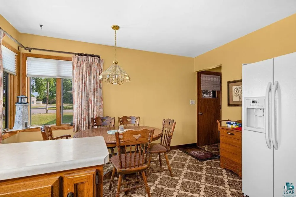 1724 E 3rd Street Superior, WI 54880