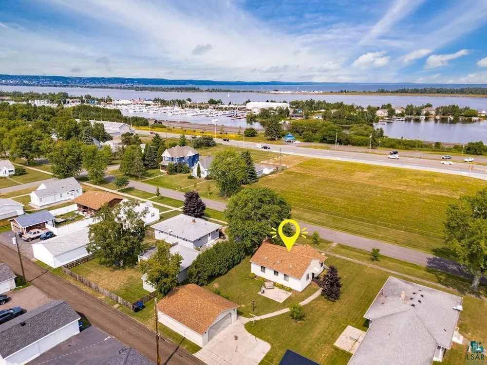 1724 E 3rd Street Superior, WI 54880
