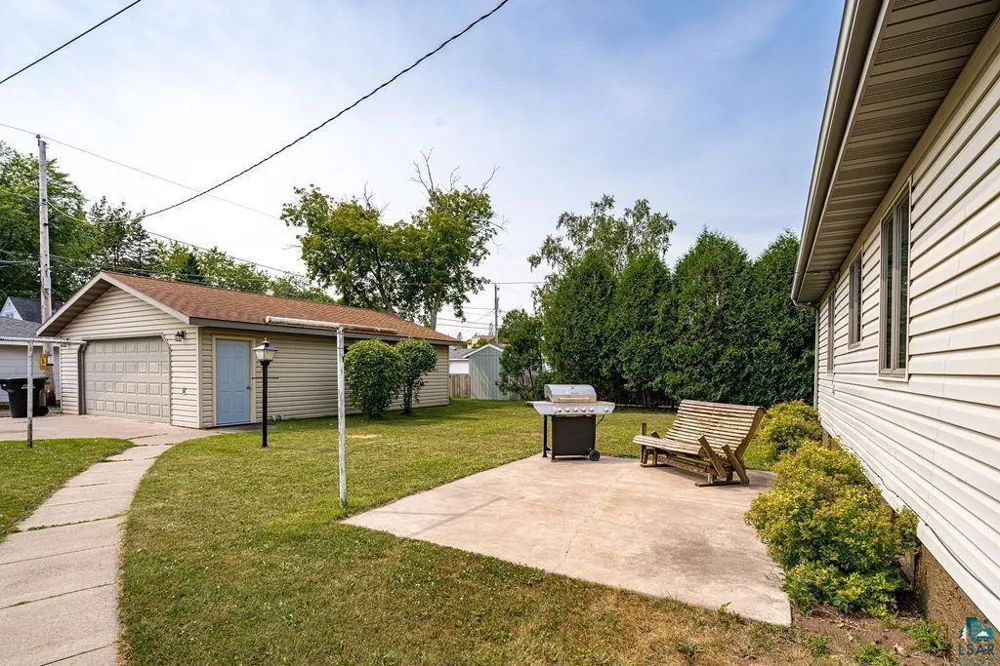 1724 E 3rd Street Superior, WI 54880