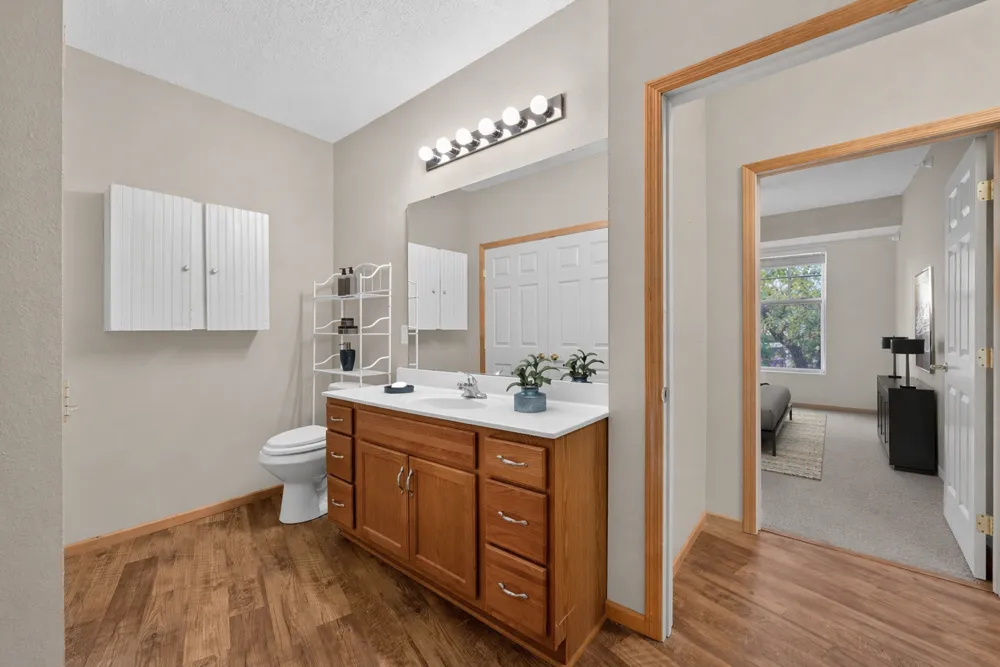 1880 3rd Avenue NW #211 Rochester, MN 55901