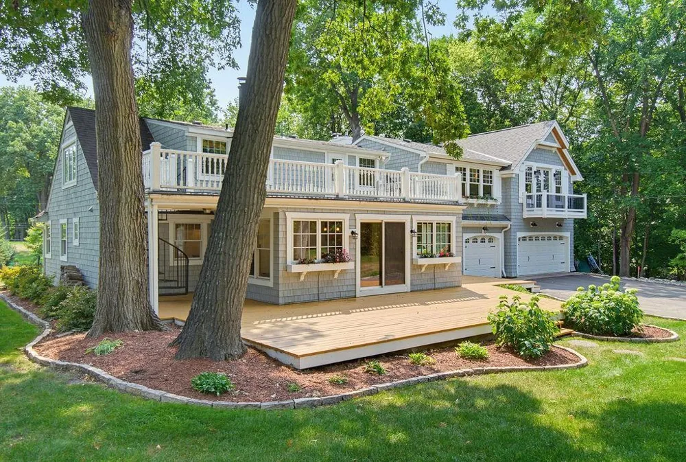 2615 Shadywood Road Orono, MN 55331