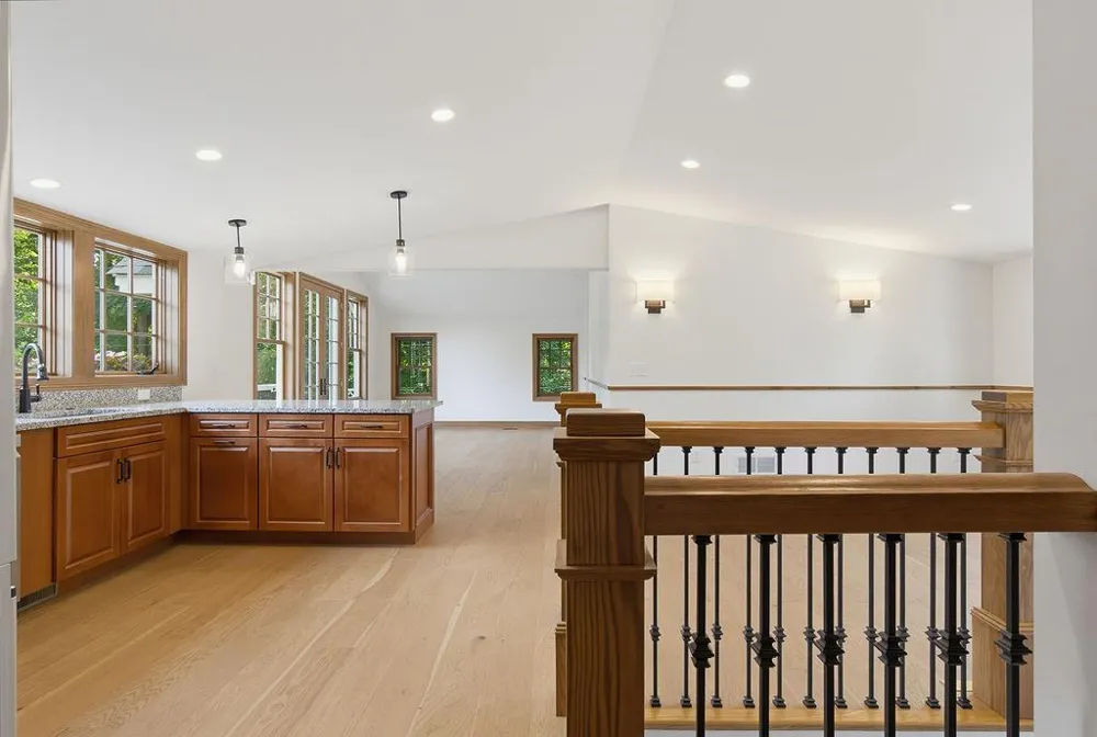 2615 Shadywood Road Orono, MN 55331
