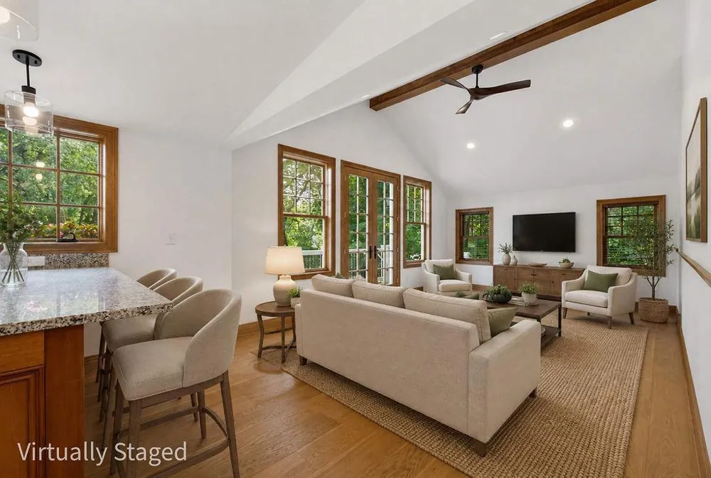 2615 Shadywood Road Orono, MN 55331
