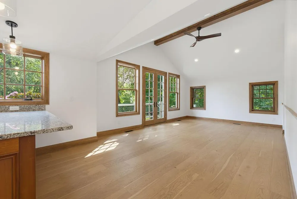 2615 Shadywood Road Orono, MN 55331