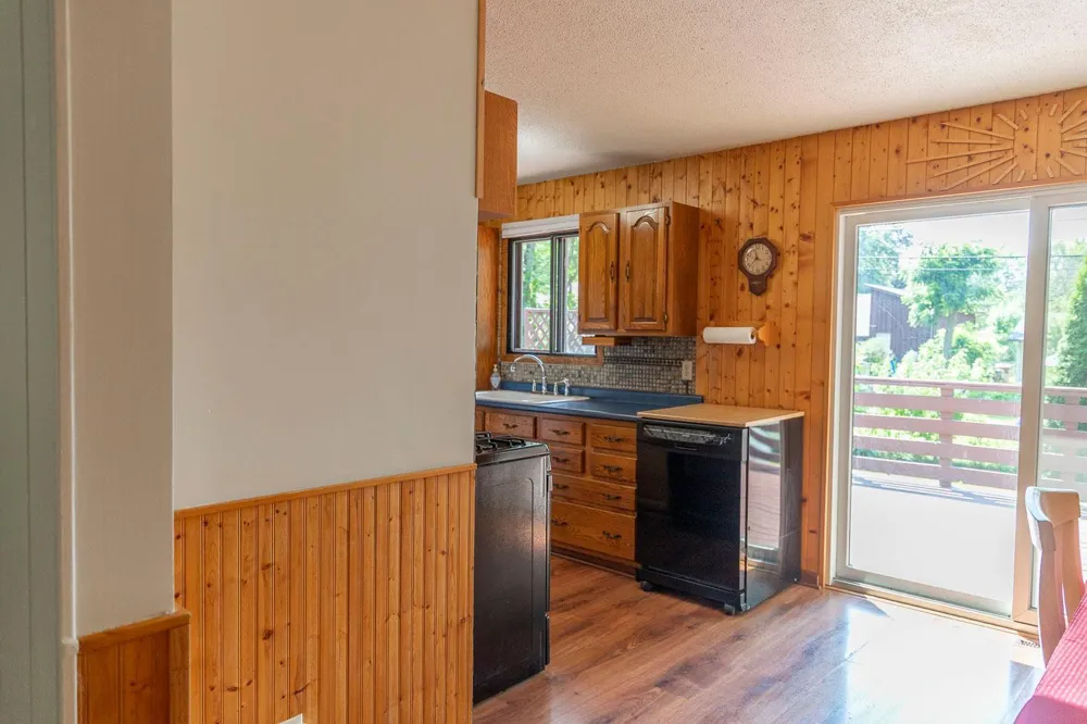 6071 45th Street Oakdale, MN 55128