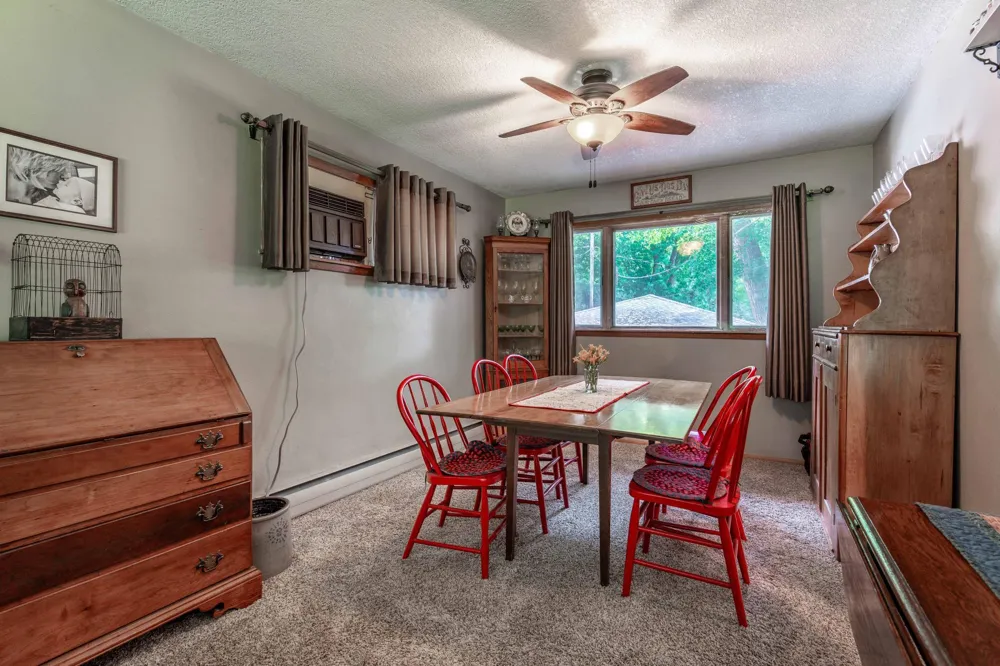 524 Guttenberg Heights Fergus Falls, MN 56537