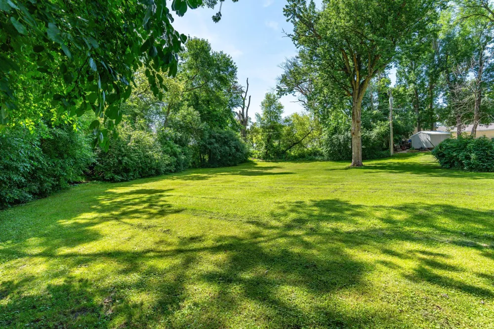 524 Guttenberg Heights Fergus Falls, MN 56537