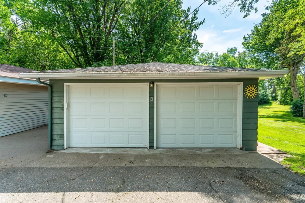 524 Guttenberg Heights Fergus Falls, MN 56537