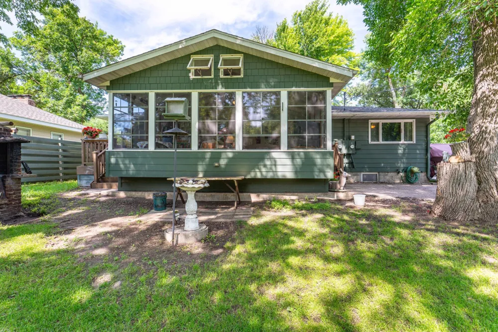 524 Guttenberg Heights Fergus Falls, MN 56537