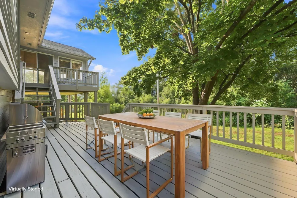 1213 W 158th Street Burnsville, MN 55306