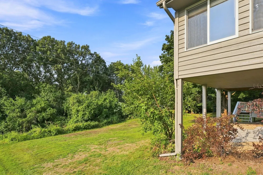1213 W 158th Street Burnsville, MN 55306