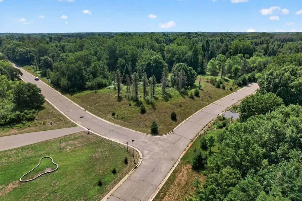 28795 133rd Street NW Zimmerman, MN 55398