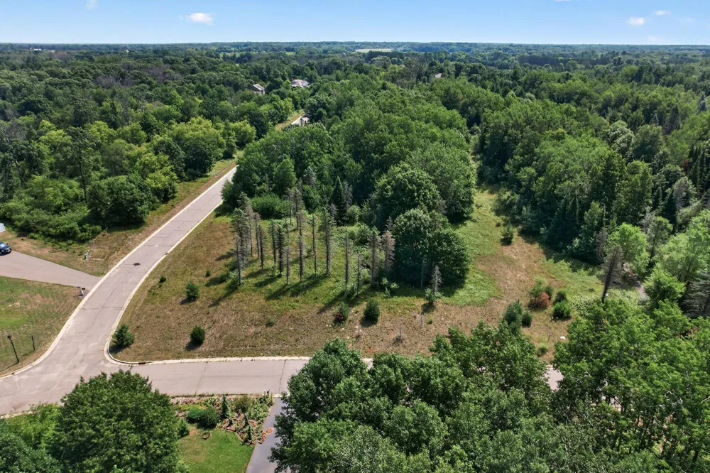 28795 133rd Street NW Zimmerman, MN 55398