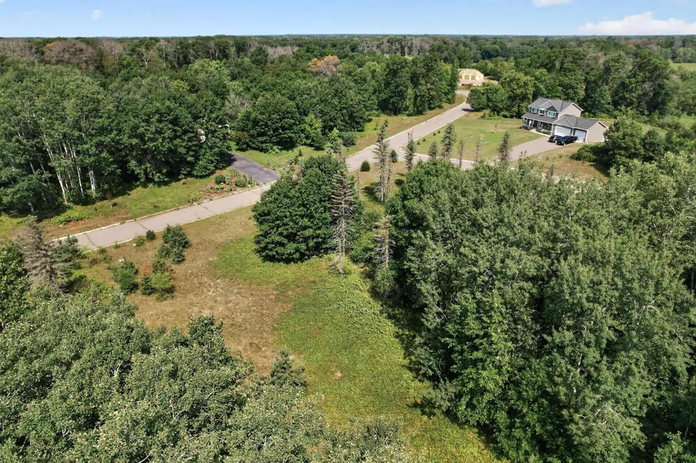 28795 133rd Street NW Zimmerman, MN 55398