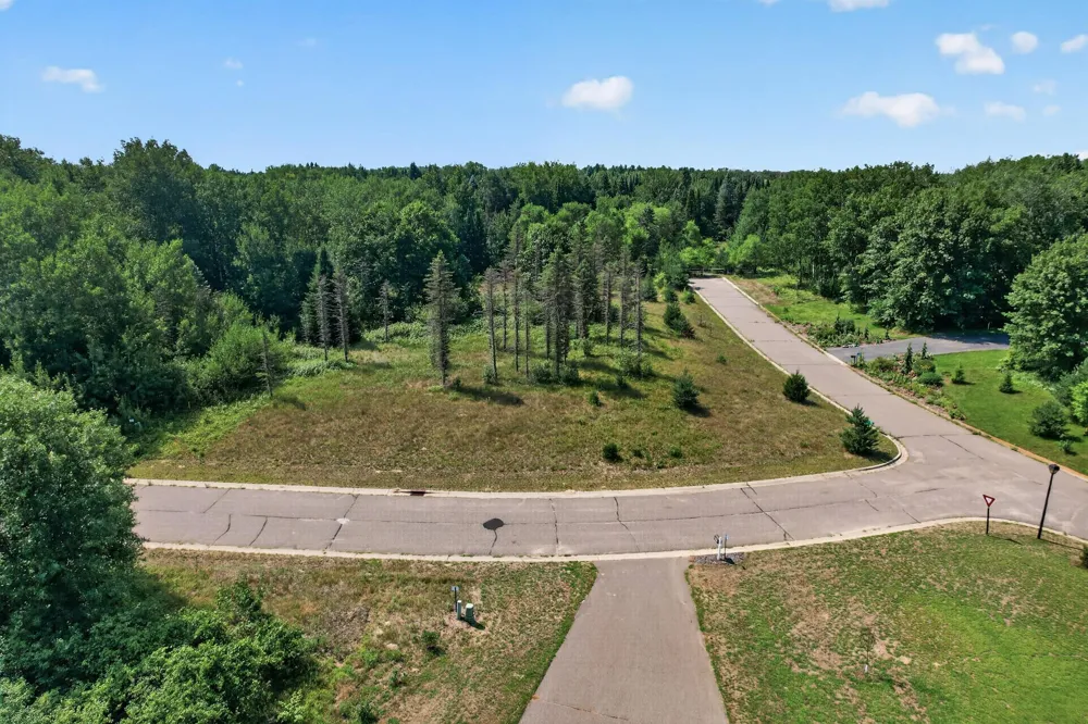 28795 133rd Street NW Zimmerman, MN 55398