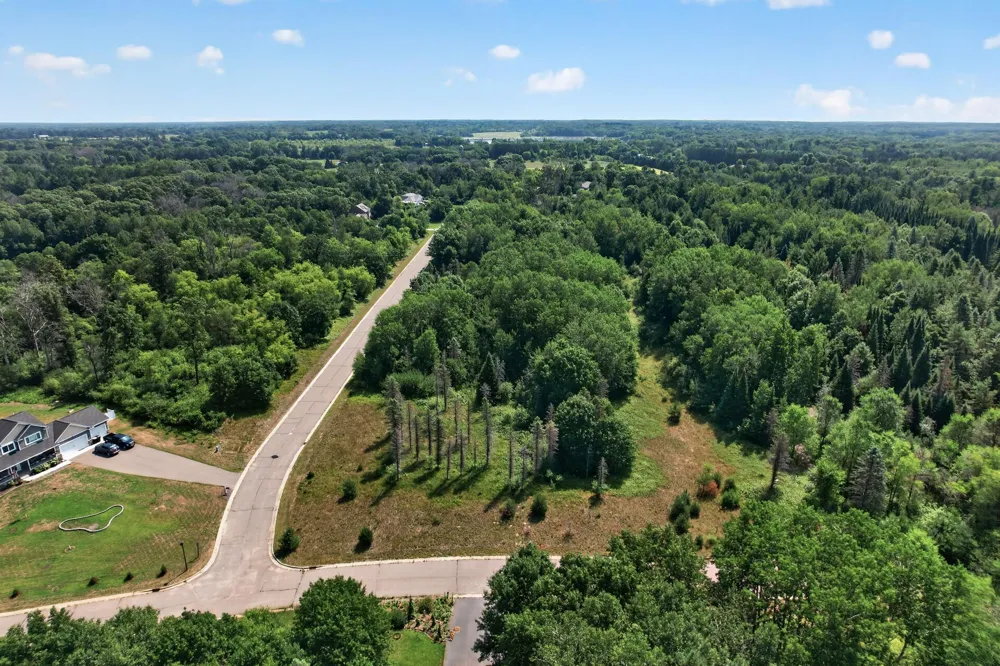 28795 133rd Street NW Zimmerman, MN 55398