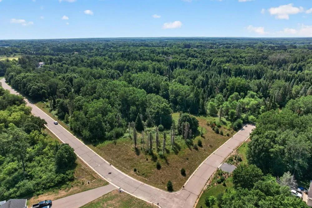 28795 133rd Street NW Zimmerman, MN 55398