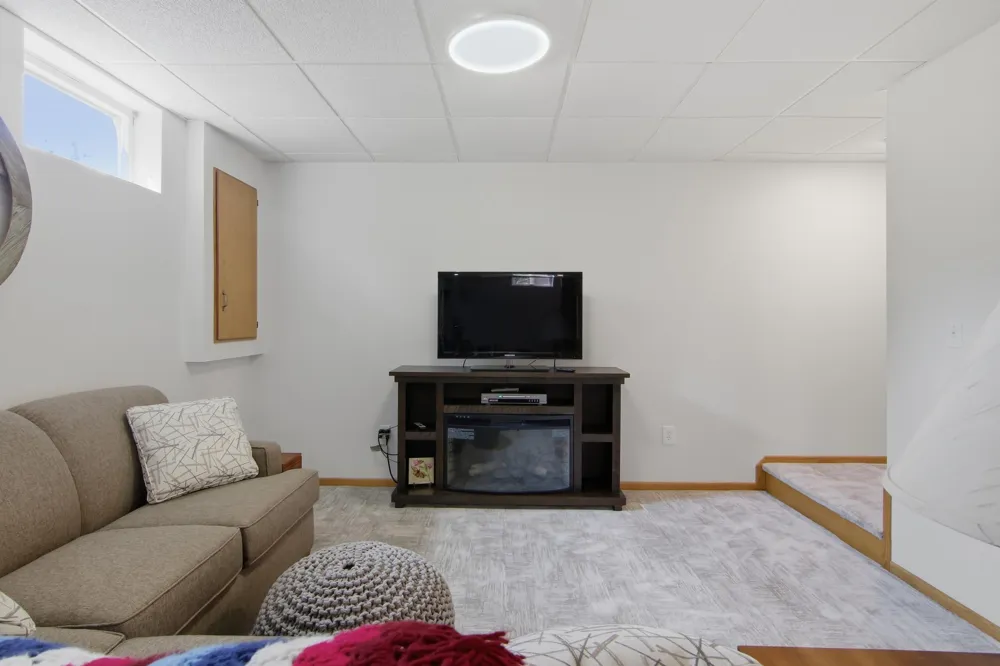 899 Wert Road Hudson, WI 54016