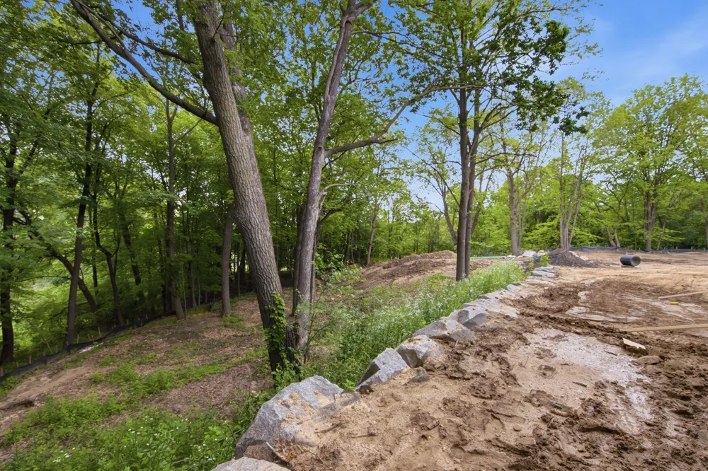 20387 Excelsior Boulevard Excelsior, MN 55331