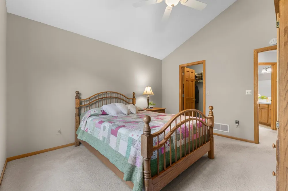 6420 Christenson Lane NE Fridley, MN 55432