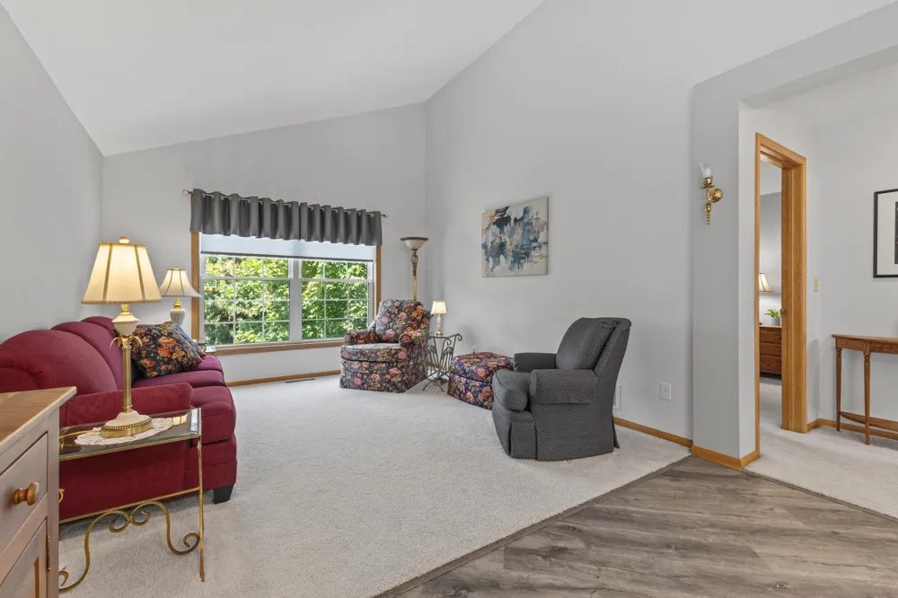 6420 Christenson Lane NE Fridley, MN 55432