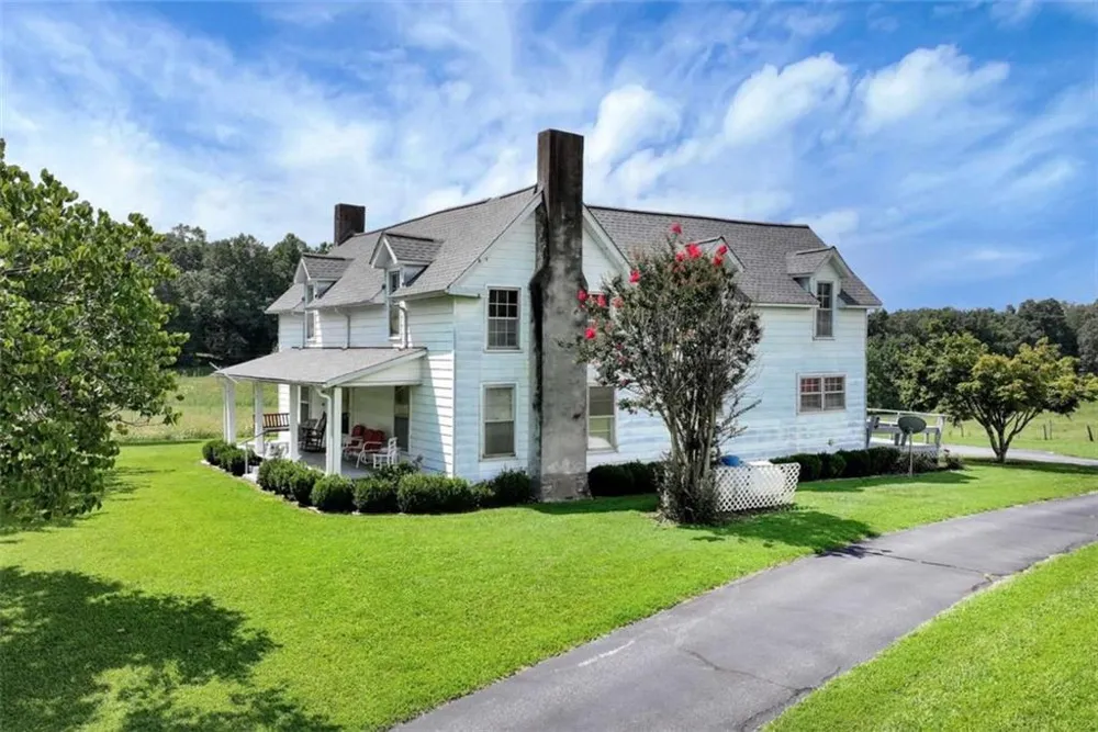 4041 Ada Street Blue Ridge, GA 30513