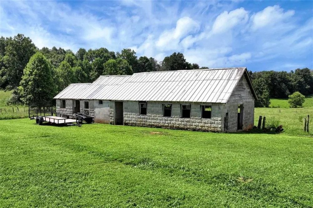 4041 Ada Street Blue Ridge, GA 30513