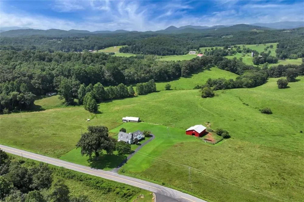 4041 Ada Street Blue Ridge, GA 30513