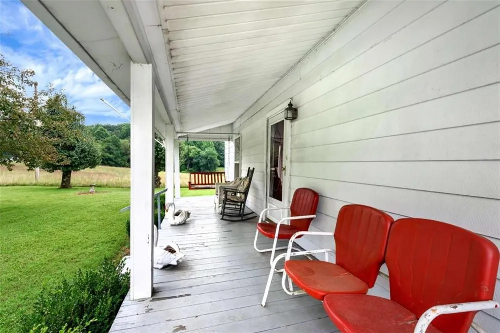 4041 Ada Street Blue Ridge, GA 30513