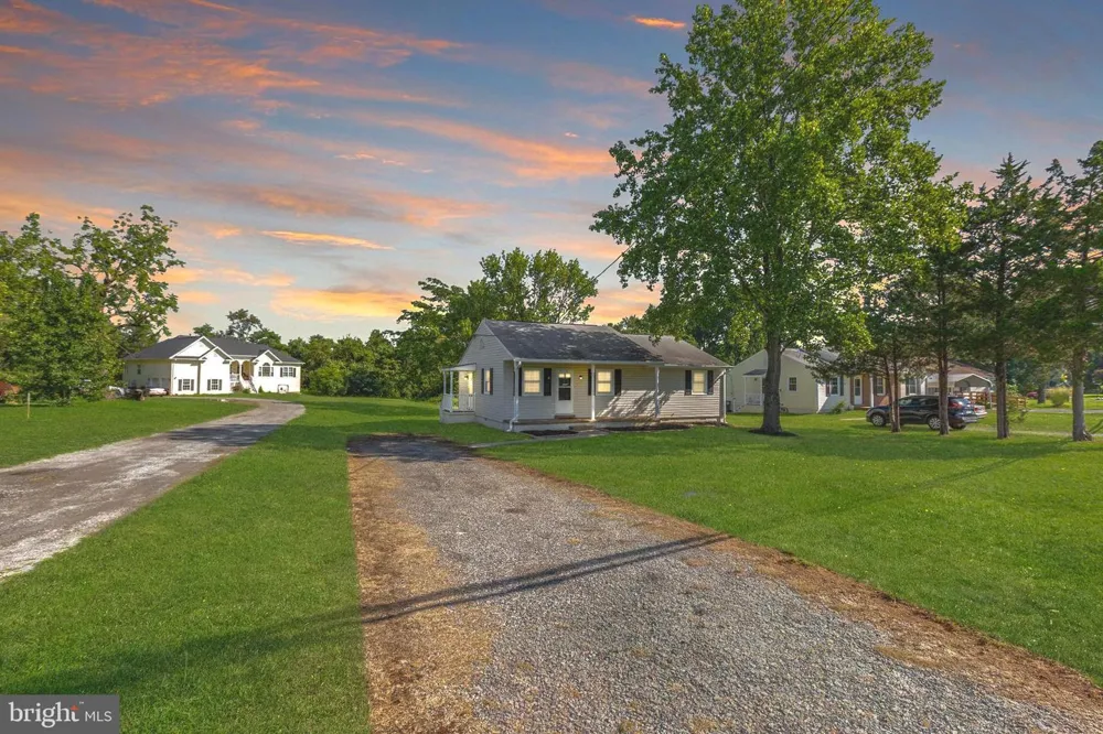 6519 OLD PLANK ROAD Fredericksburg, VA 22407