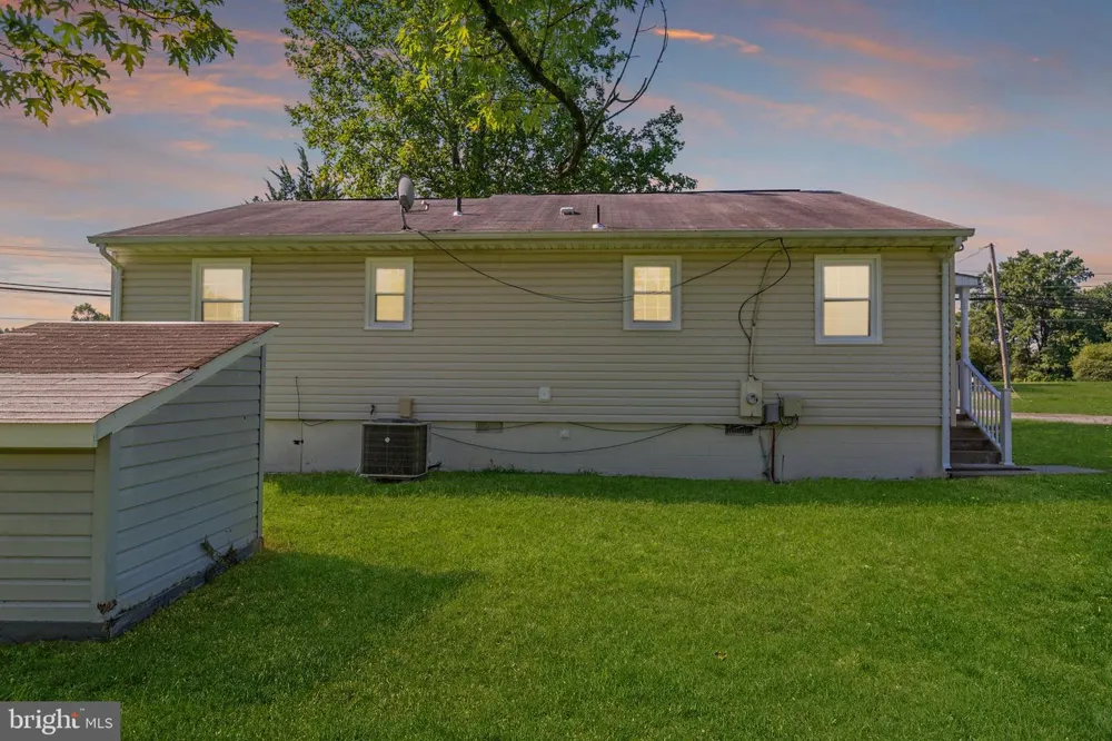 6519 OLD PLANK ROAD Fredericksburg, VA 22407