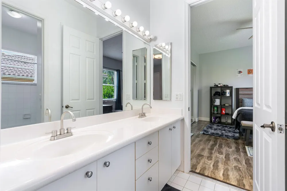 3958 SW 140TH AVENUE Davie, FL 33330