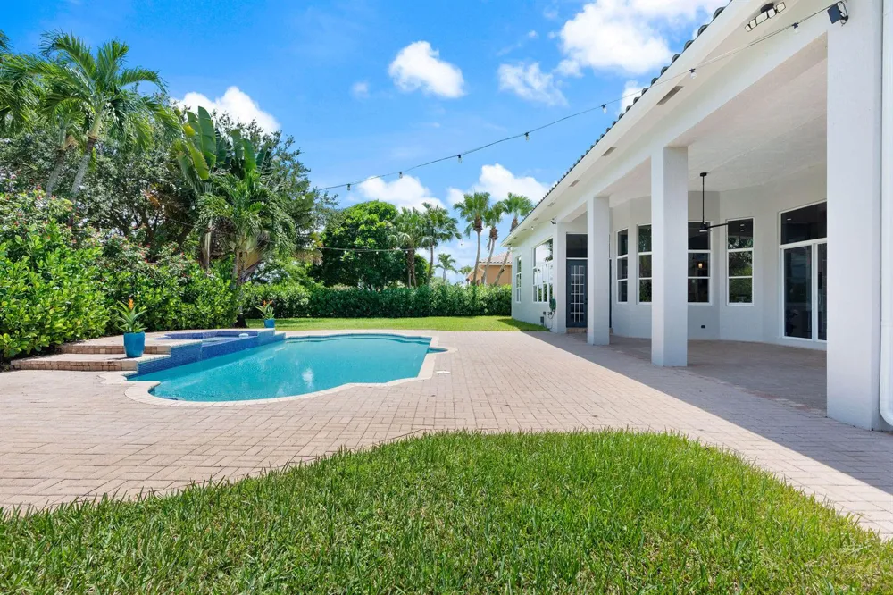3958 SW 140TH AVENUE Davie, FL 33330