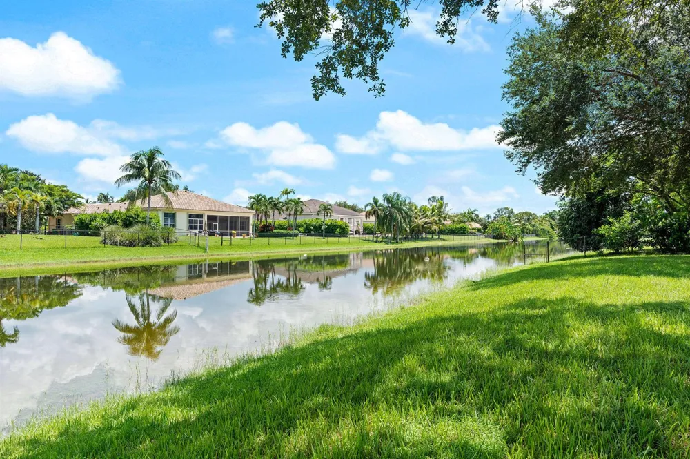 3958 SW 140TH AVENUE Davie, FL 33330