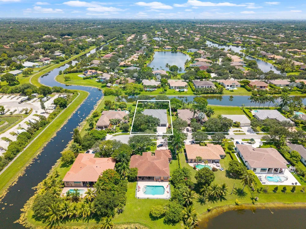3958 SW 140TH AVENUE Davie, FL 33330