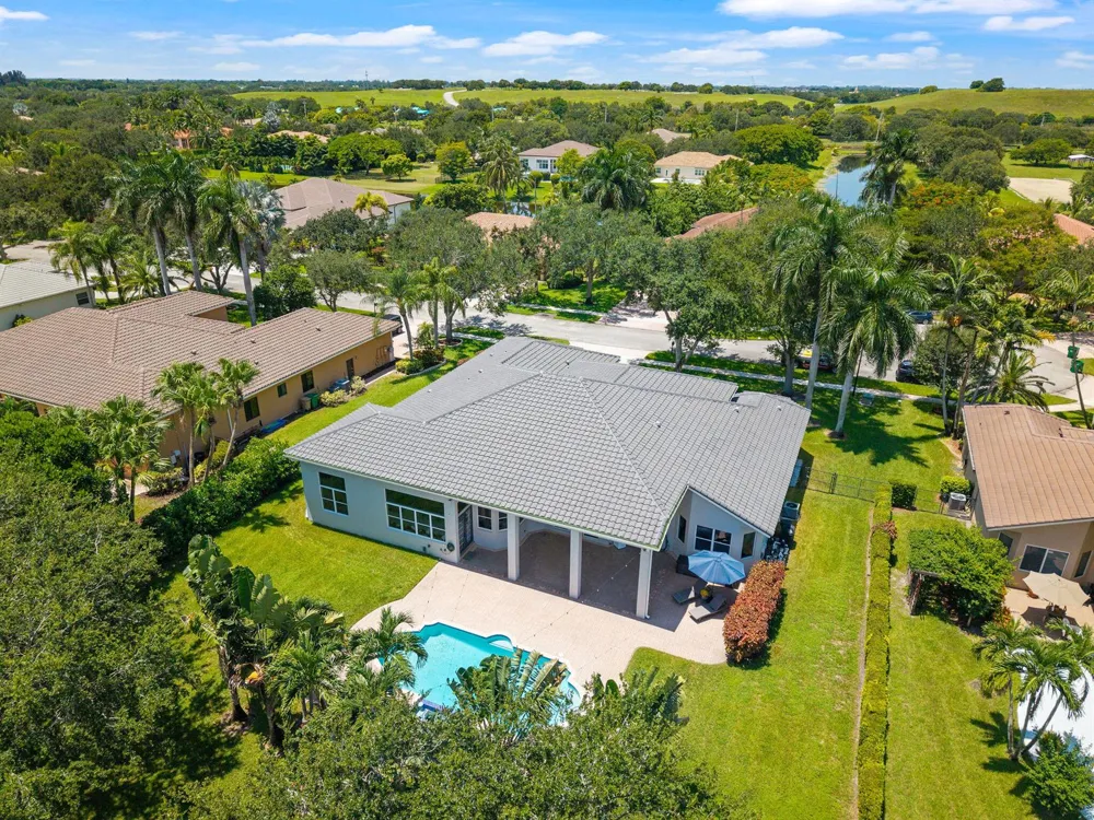 3958 SW 140TH AVENUE Davie, FL 33330