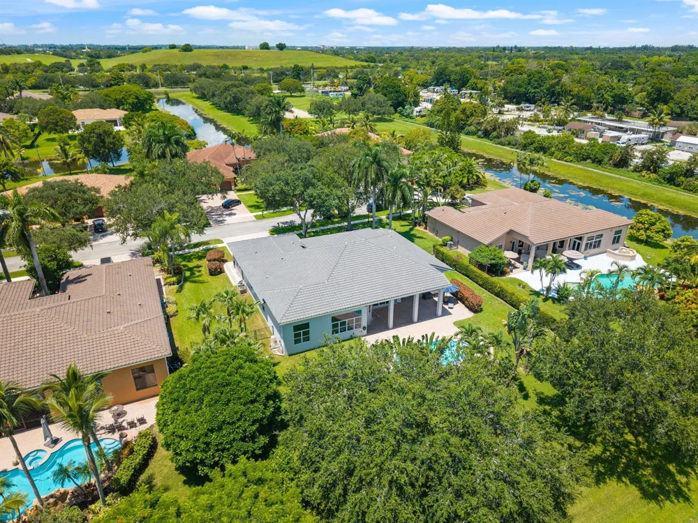 3958 SW 140TH AVENUE Davie, FL 33330