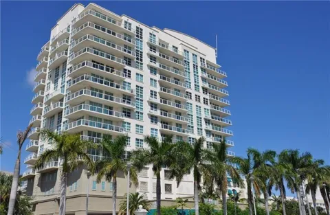 1819 SE 17TH STREET #804