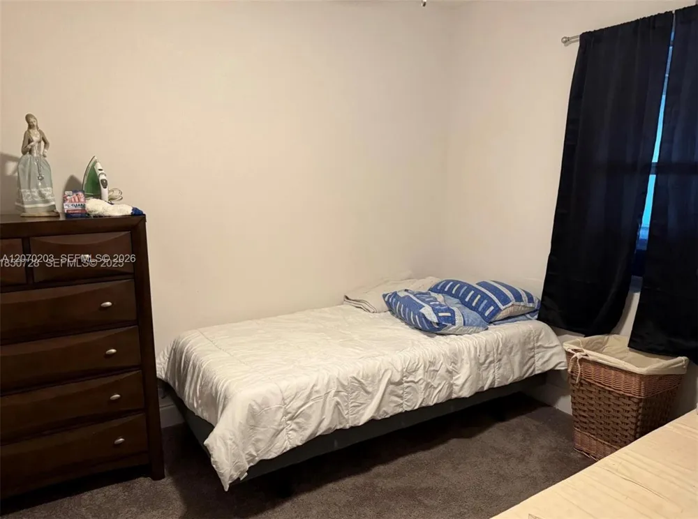 2514 GAYLAND RD Other City - In The State Of Florida, FL 32218