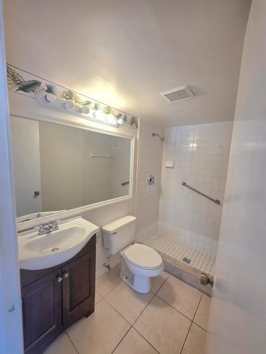 203 Foxtail Drive #B3 