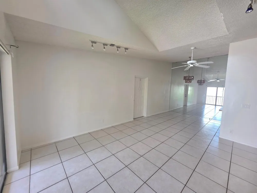 203 Foxtail Drive #B3 