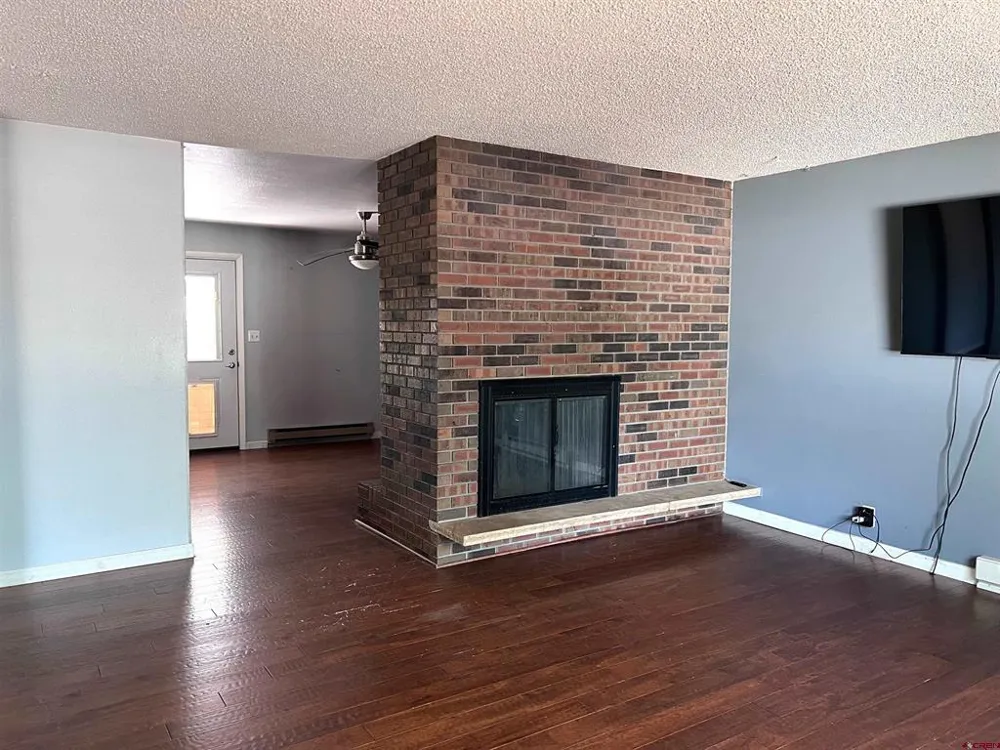 2333 Thomas Avenue Alamosa, CO 81101