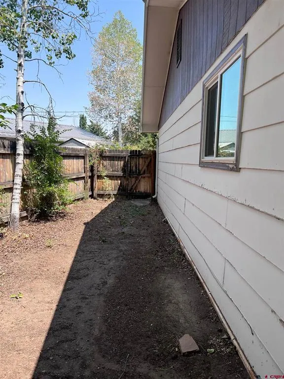2333 Thomas Avenue Alamosa, CO 81101