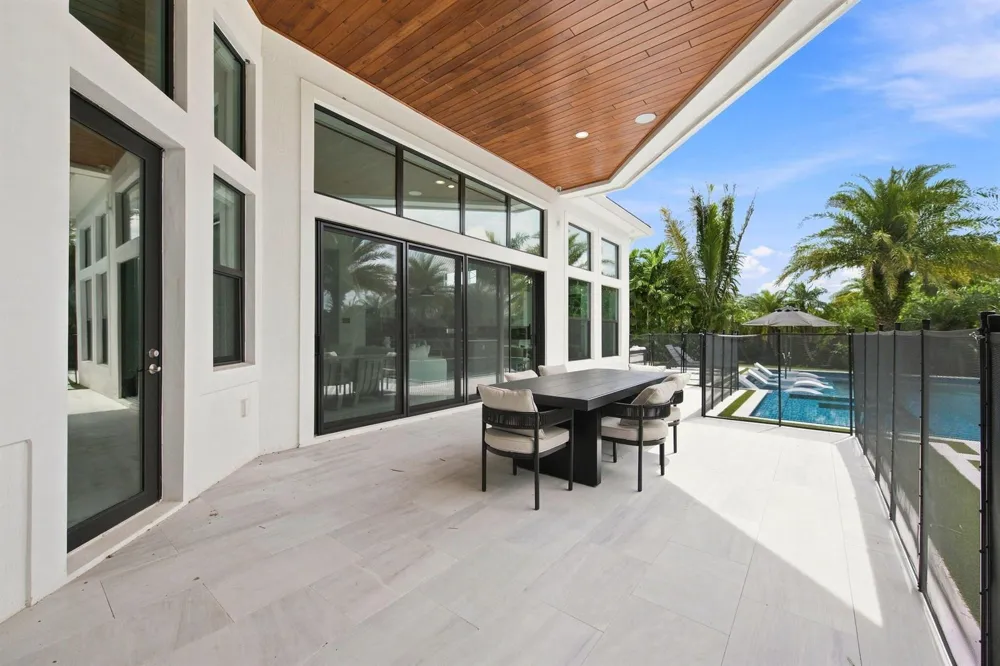 6924 STILLWATER SHORES DRIVE Davie, FL 33314